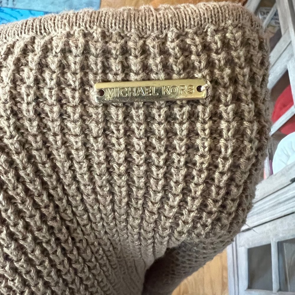 Michael Kors knit turtleneck in brown